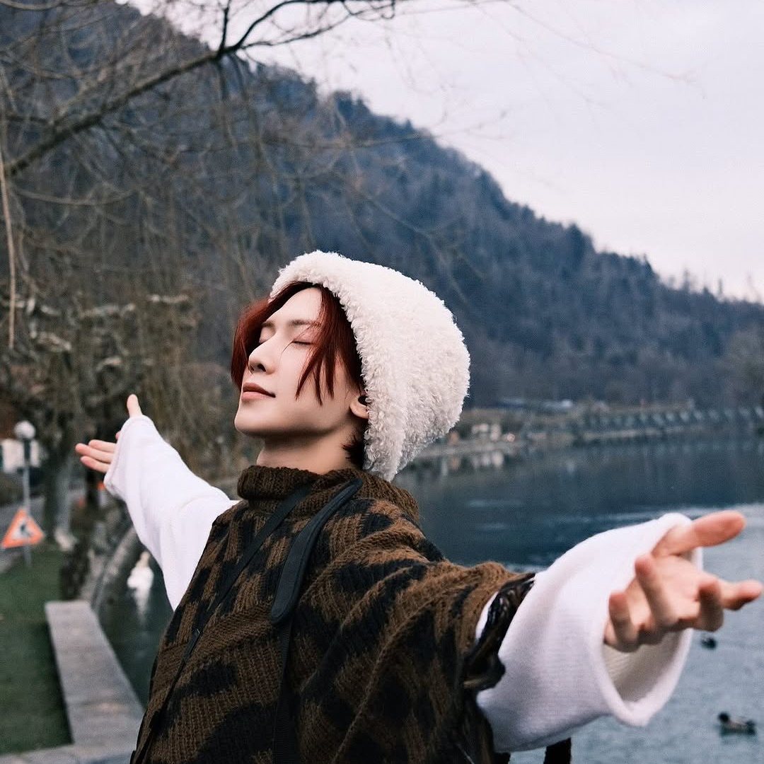 에이티즈의 비하인드 컷