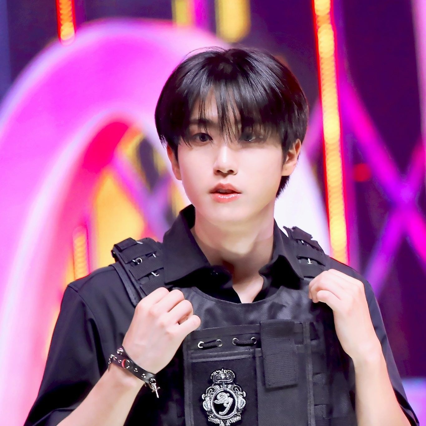 Latest photo of HAN (Stray Kids)