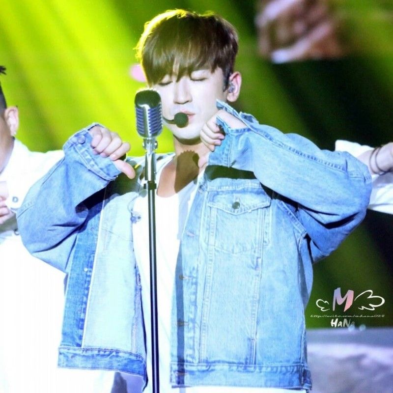 Latest photo of Lee Minwoo (SHINHWA)