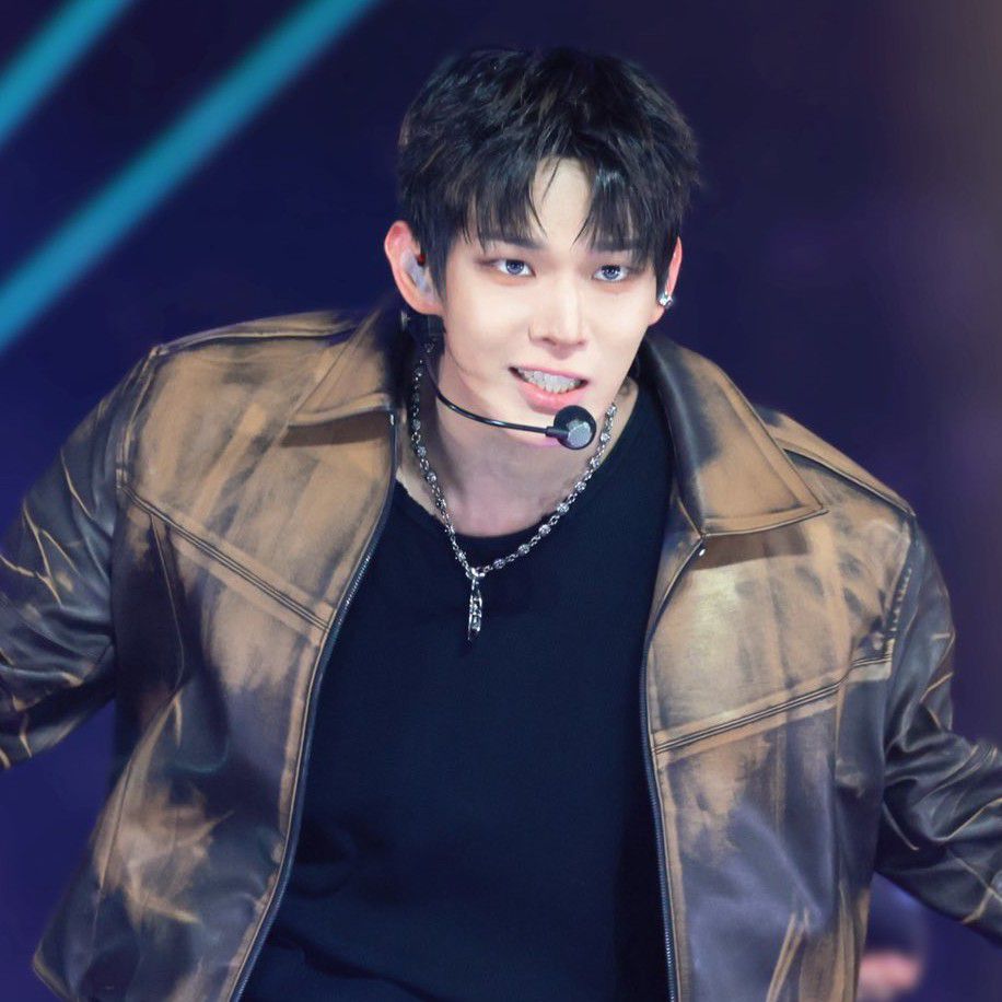 Recent activity shot of Steven (AHOF)