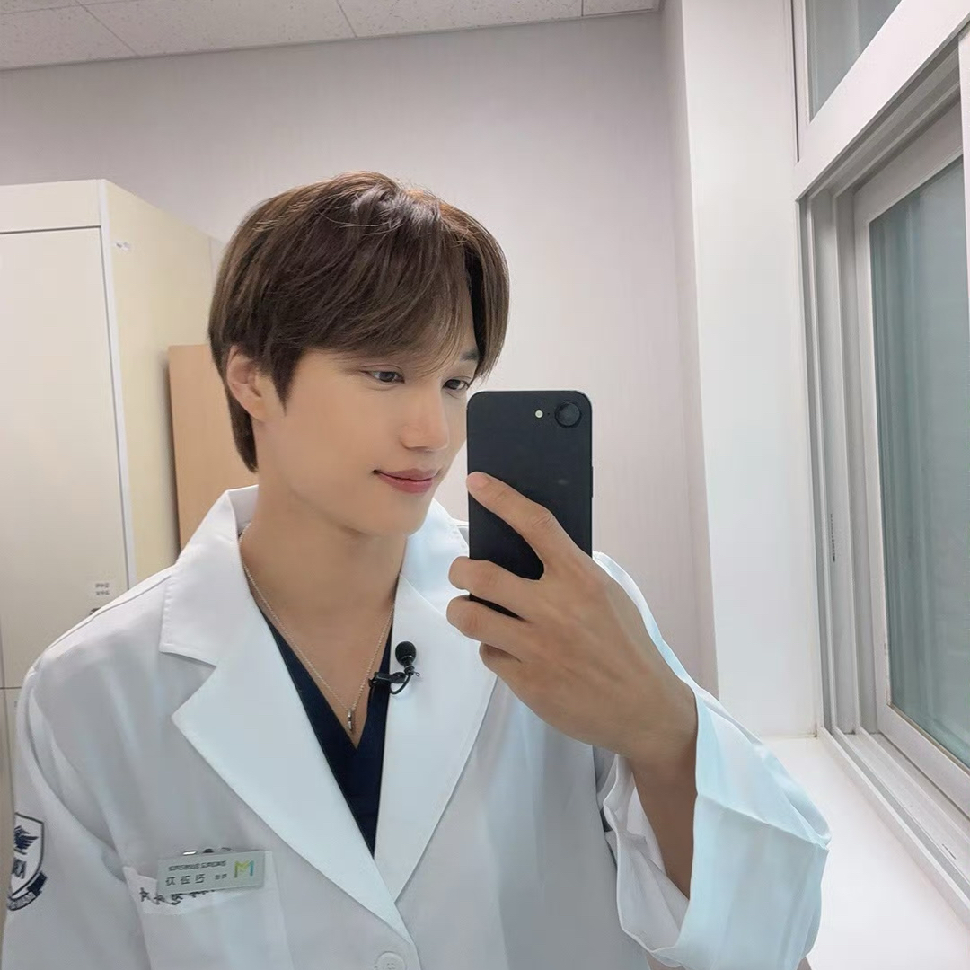 Kai (EXO)的最新活動照片