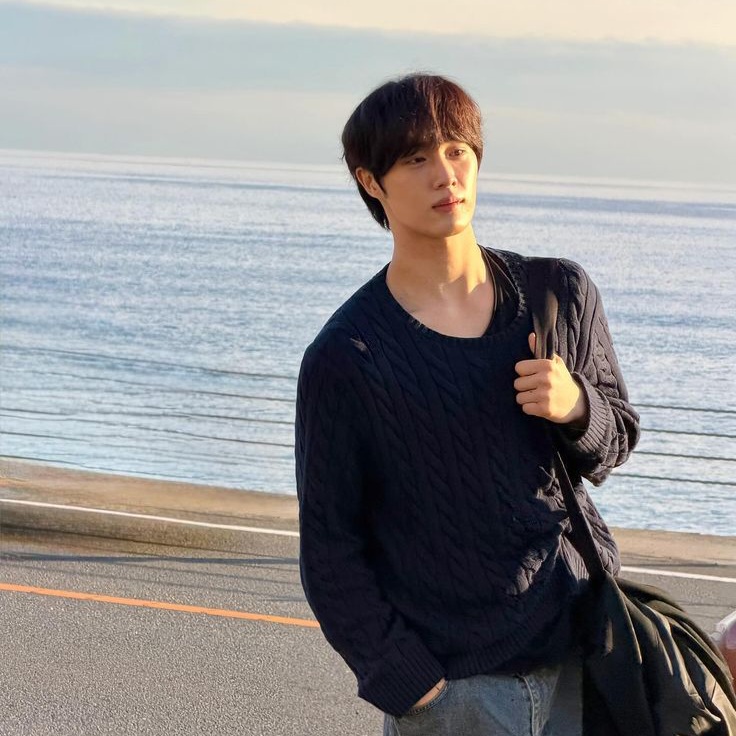 Behind-the-scenes cut of Hyunsuk (CIX)