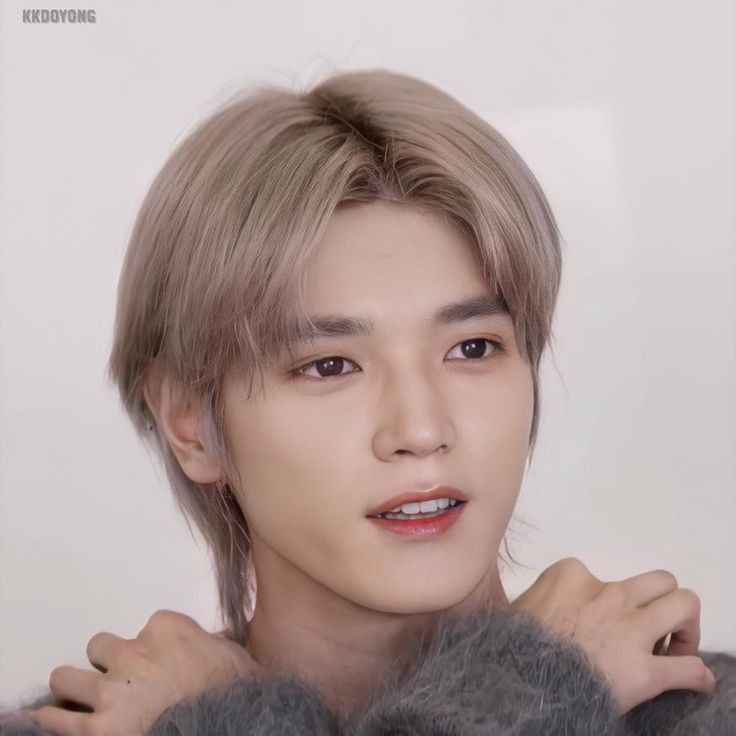 A moment captured by Taeyong (NCT 127)'s fan