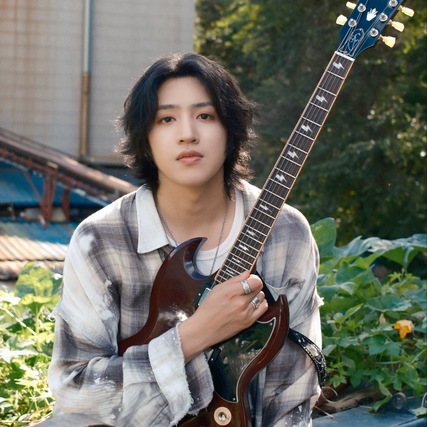 Behind-the-scenes cut of PENTAGON