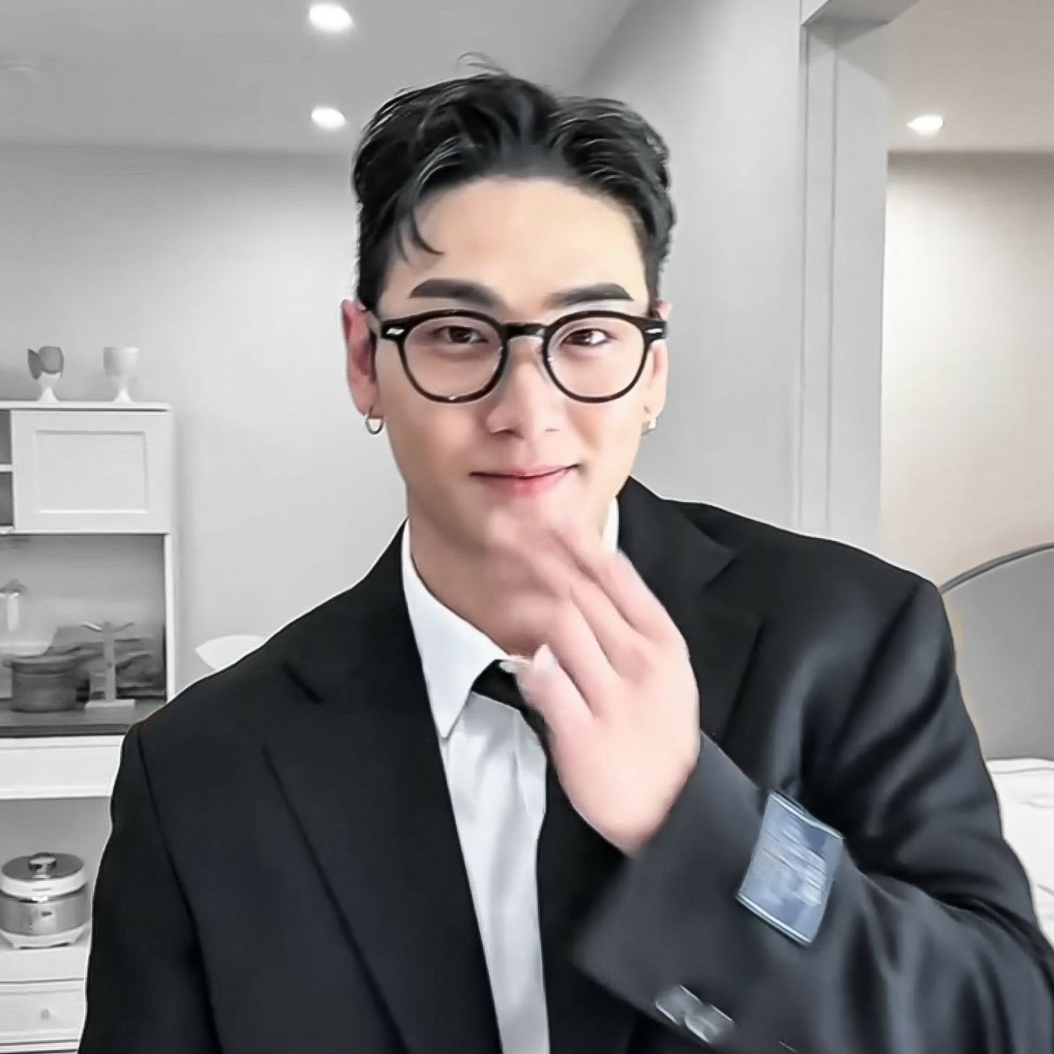 Latest photo of Baekho