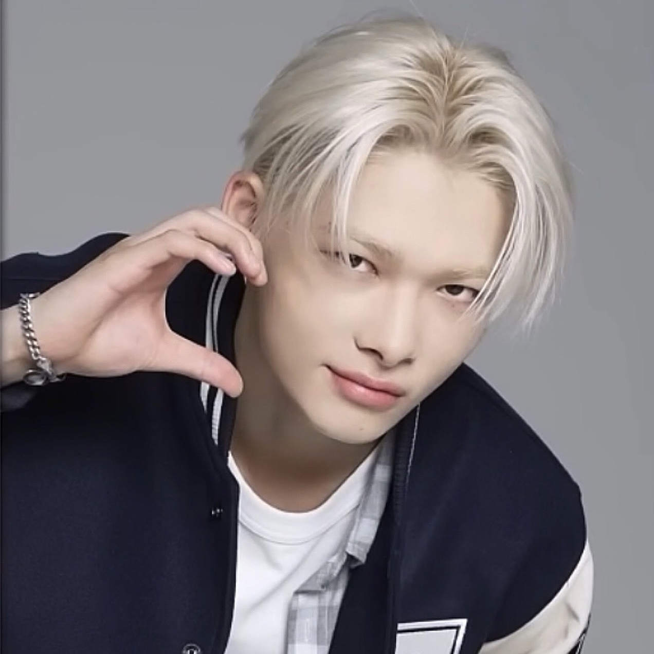 NI-KI (ENHYPEN)的幕後花絮