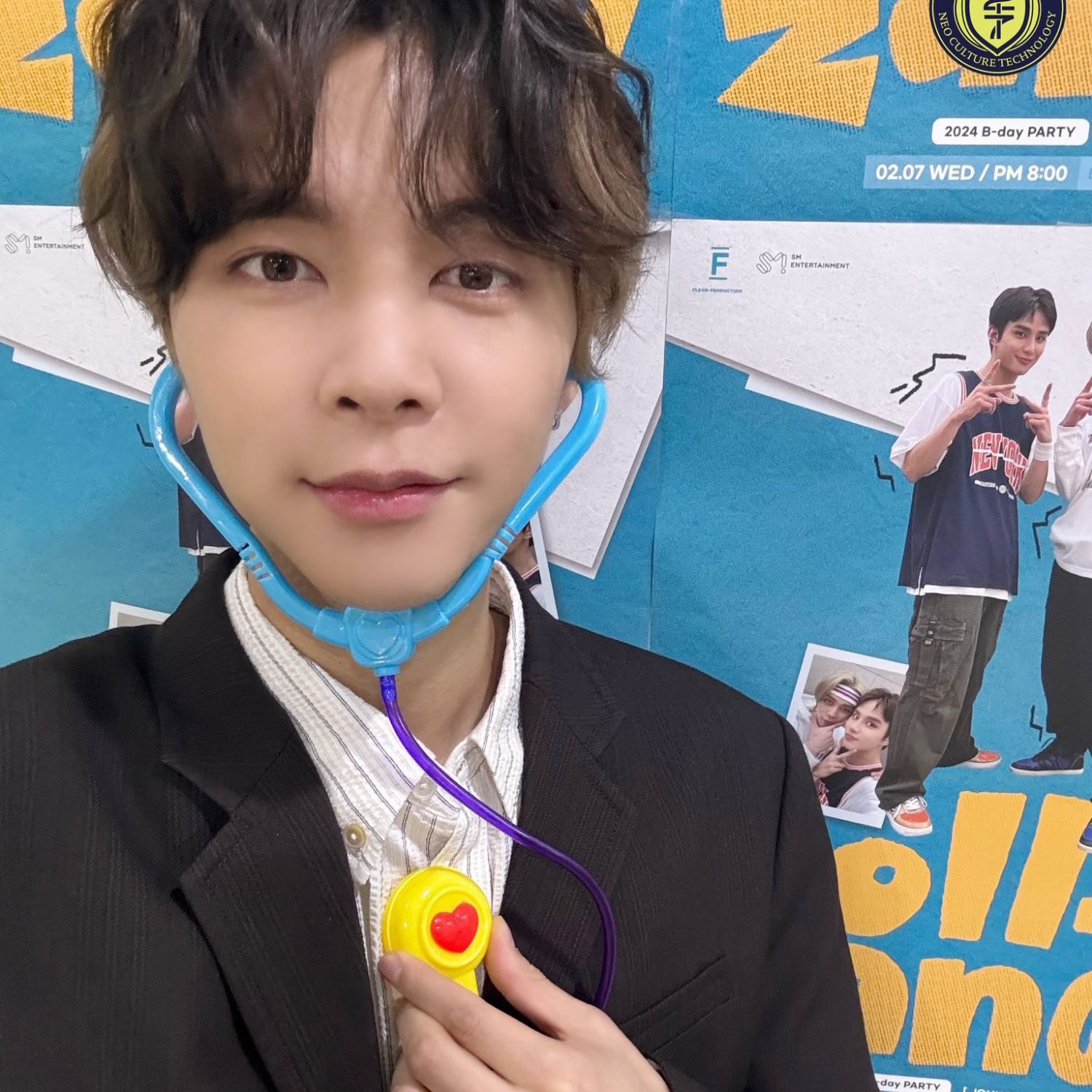 Recent activity shot of Johnny (NCT 127)