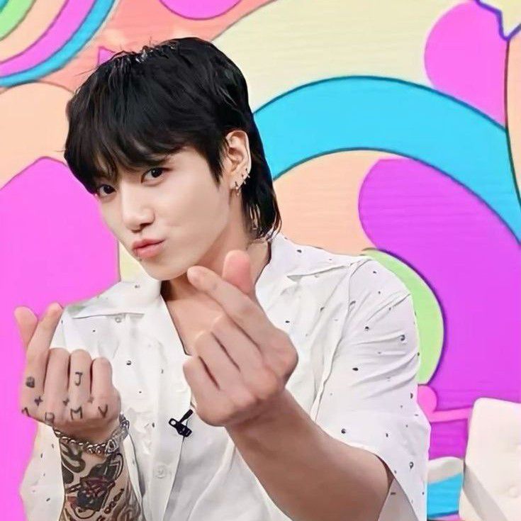 Latest photo of Jungkook (BTS)