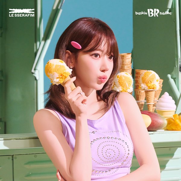 Latest photo of Sakura (LE SSERAFIM)
