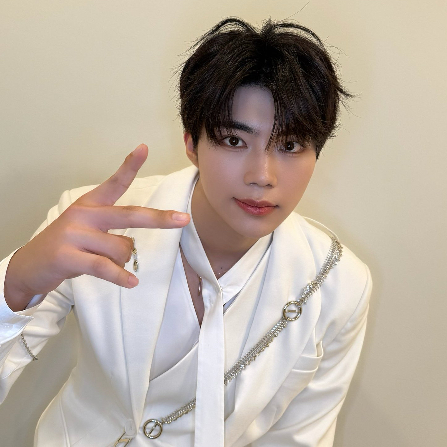 Foto aktivitas terbaru Park Gunwook (ZEROBASEONE)