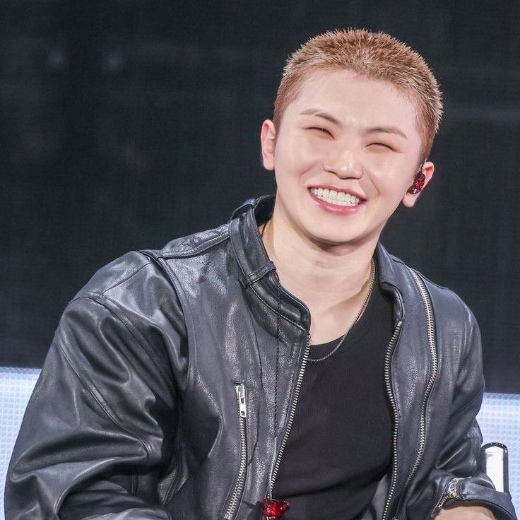 A moment captured by Woozi (SEVENTEEN)'s fan