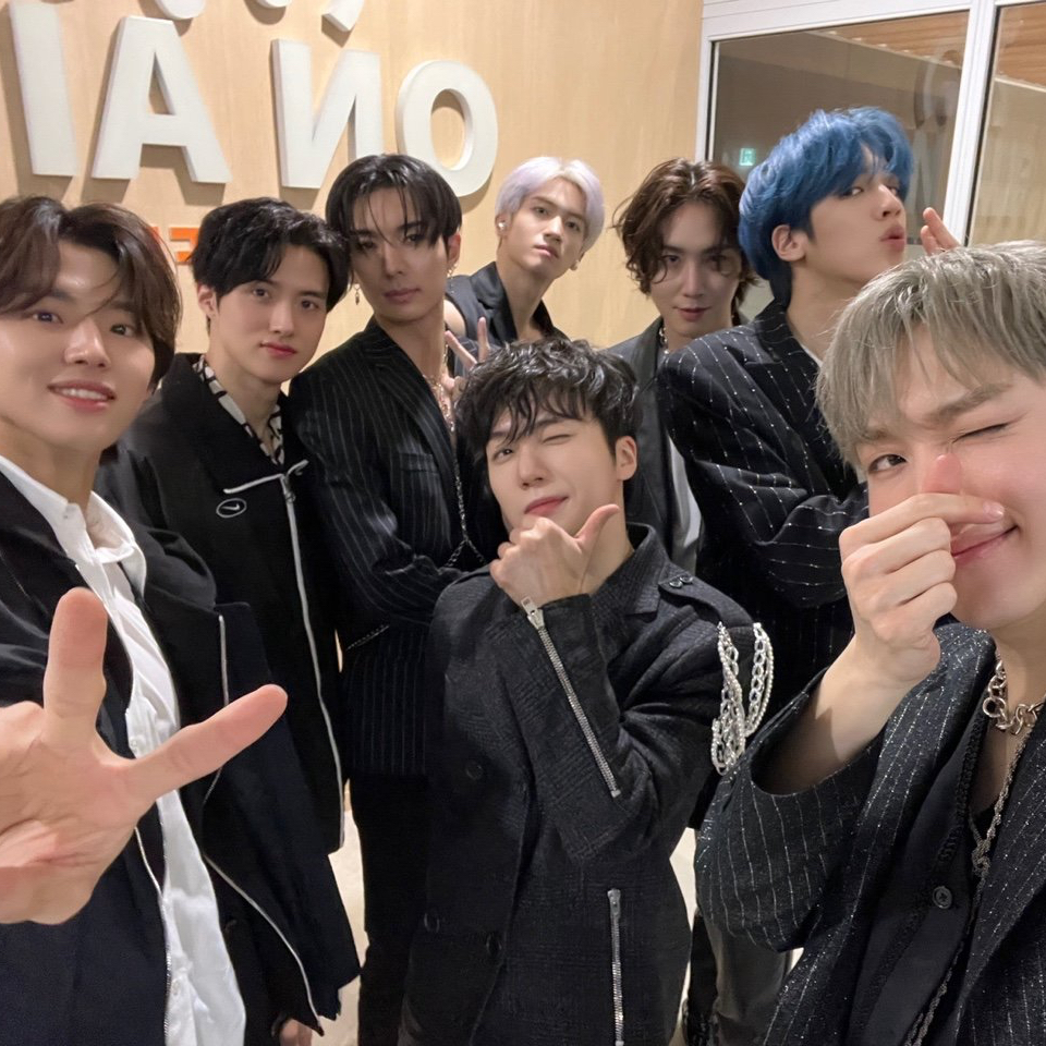 Latest photo of PENTAGON