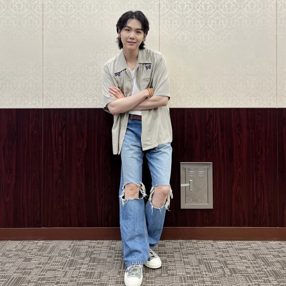 SUGA (防彈少年團)的幕後花絮