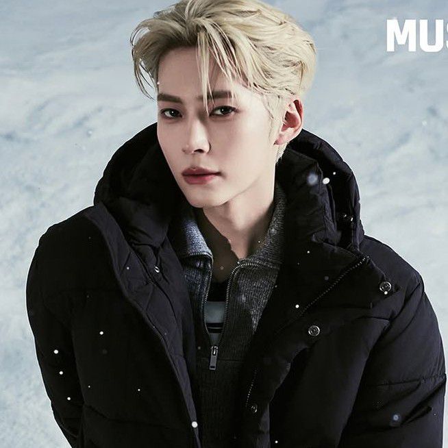 成韩彬 (ZEROBASEONE)的幕后花絮