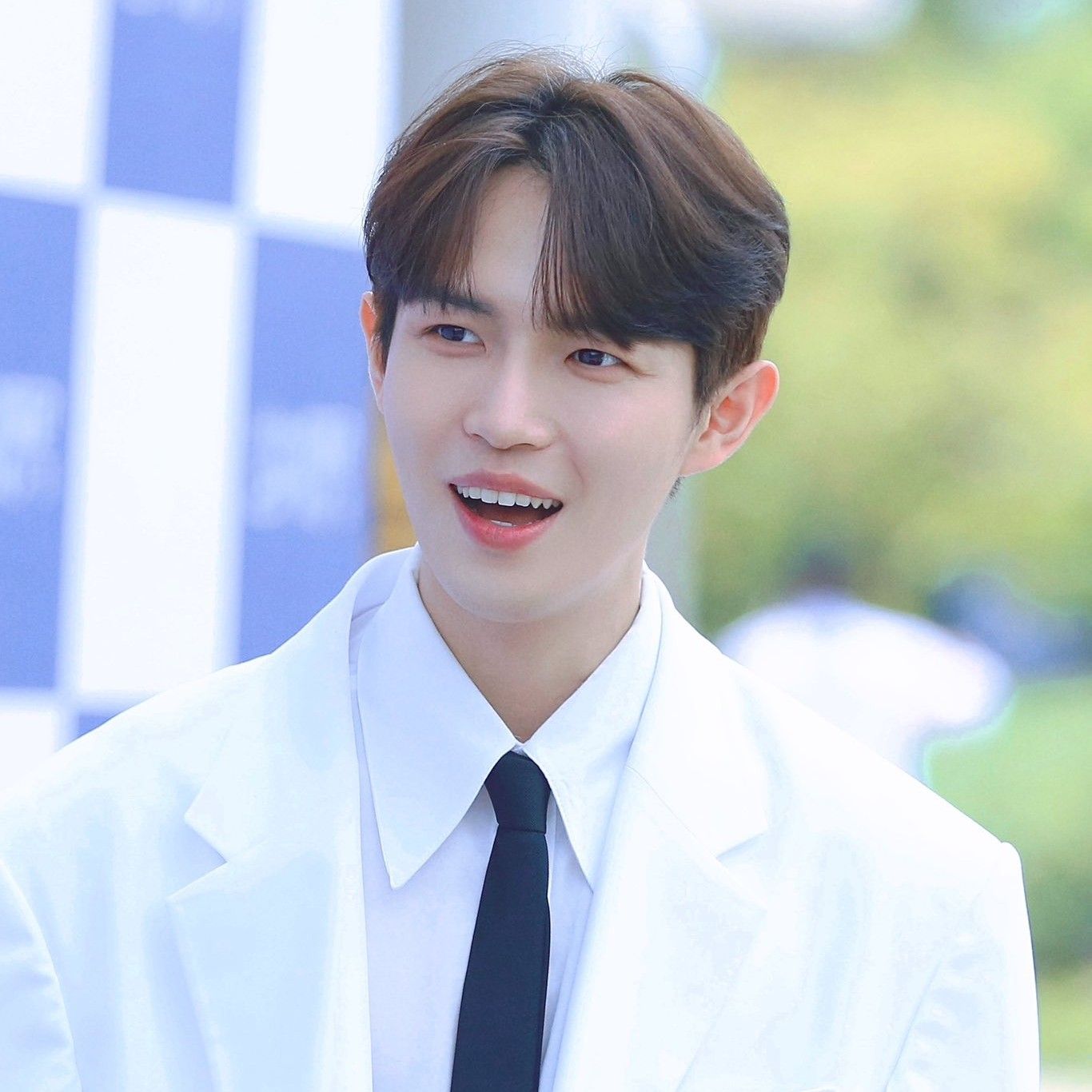 A moment captured by Kim Jaehwan's fan