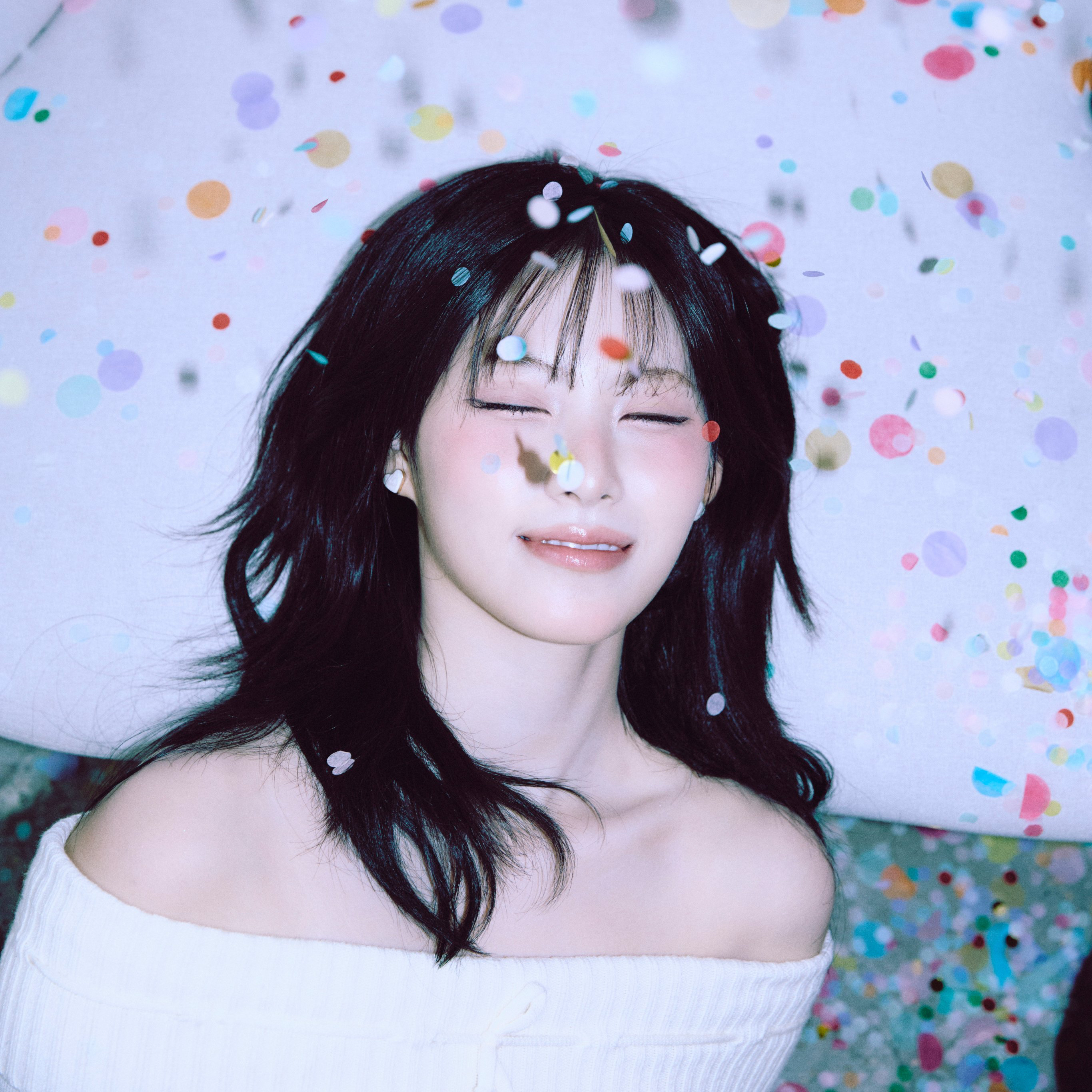 Behind-the-scenes cut of RESCENE