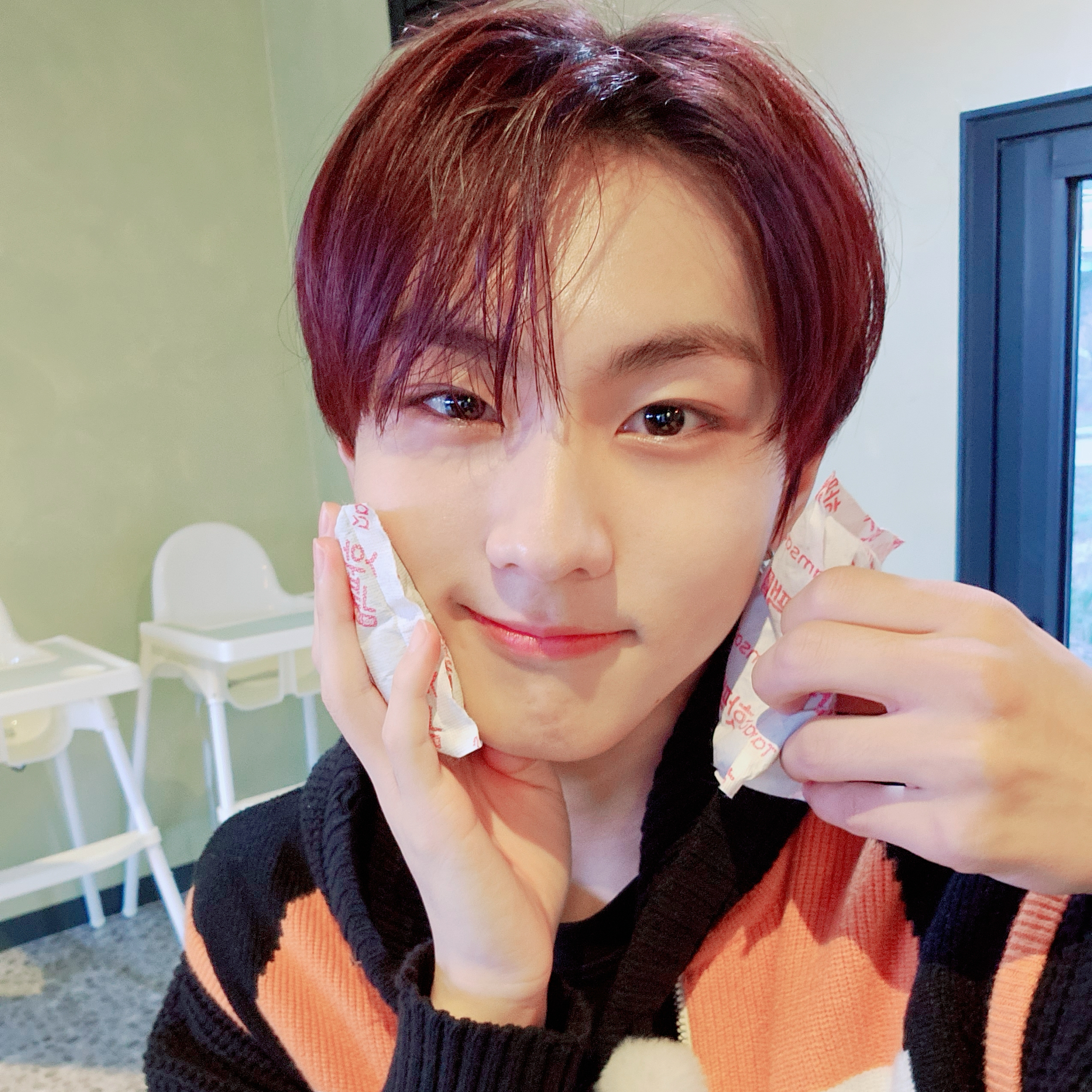 Latest photo of Jungwon (ENHYPEN)