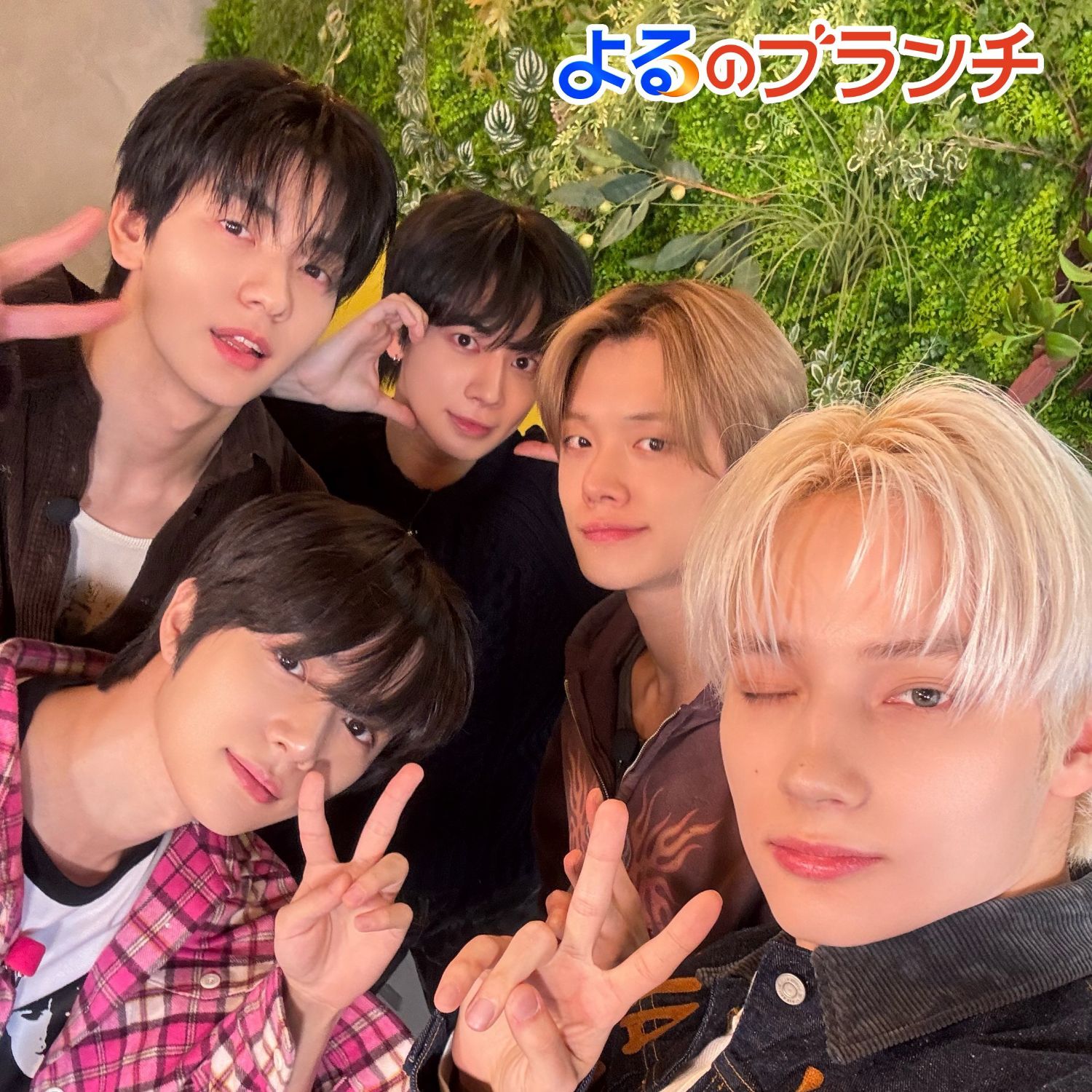 투모로우바이투게더 최근 활동샷