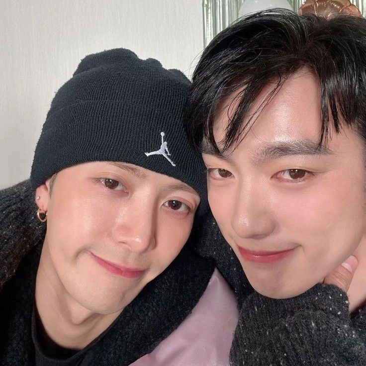 A moment captured by Jackson (GOT7)'s fan