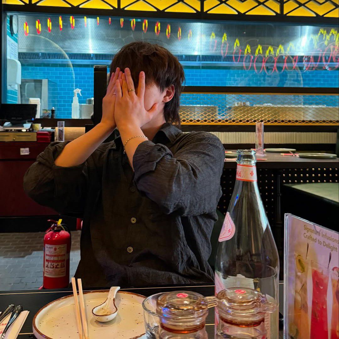 A moment captured by Dino (SEVENTEEN)'s fan