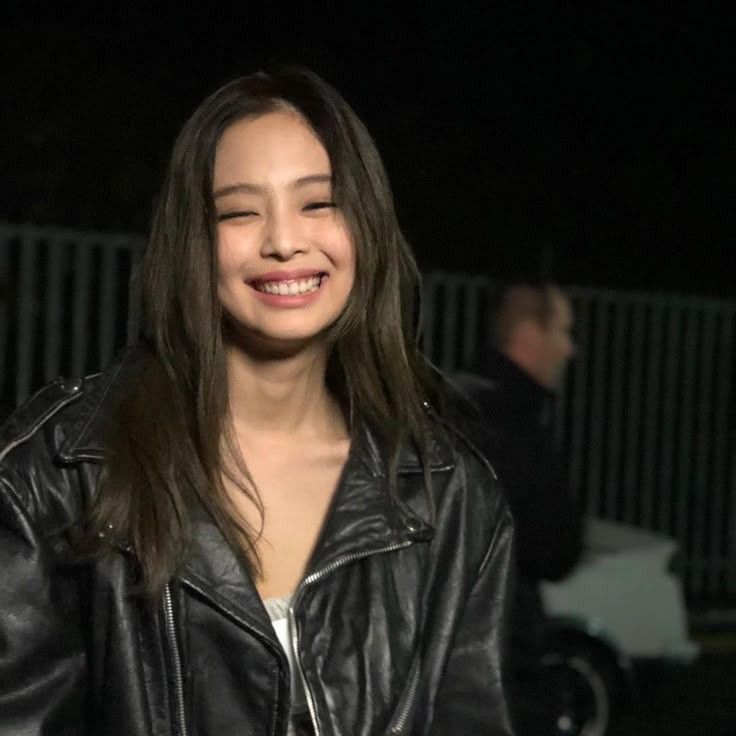 Jennie (BLACKPINK)的最新照片