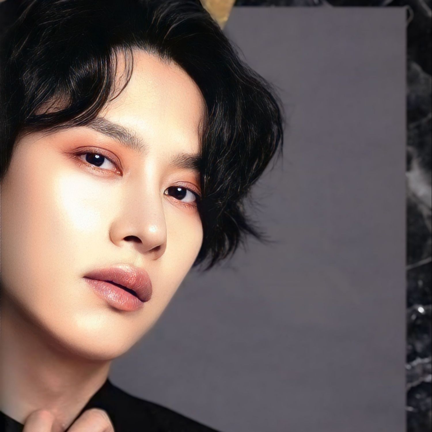 Recent activity shot of Heechul (Super Junior)