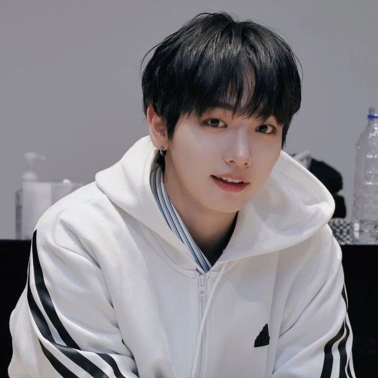 Behind-the-scenes cut of Myeong Jaehyun (BOYNEXTDOOR)