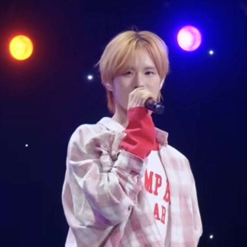 炅潣 (TWS)的最新照片