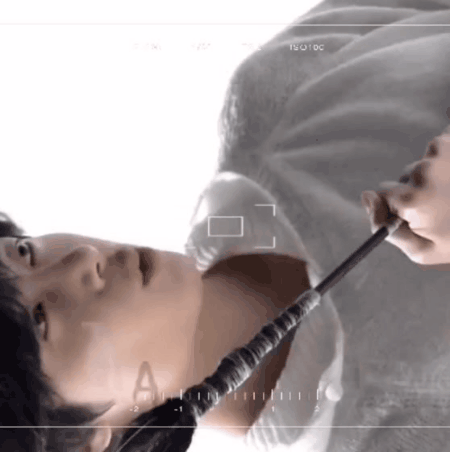 亨元 (MONSTA X)的最新活動照片