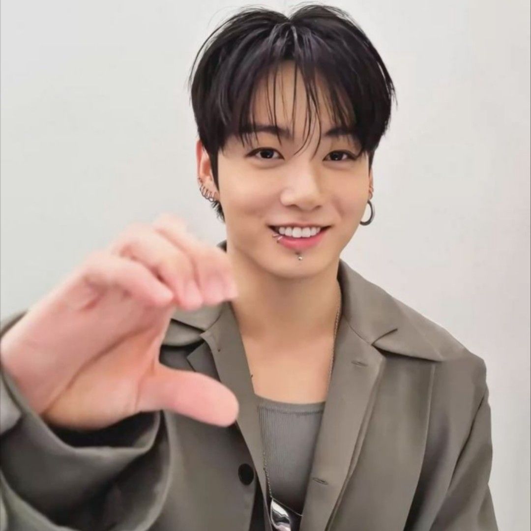 柾國 (防彈少年團)的最新活動照片