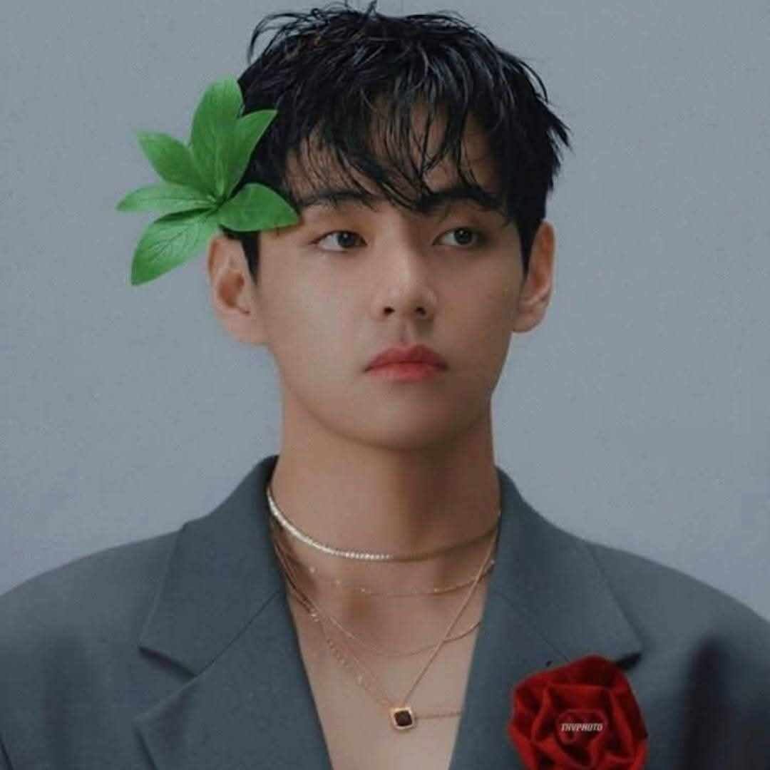 V (BTS)の最新写真