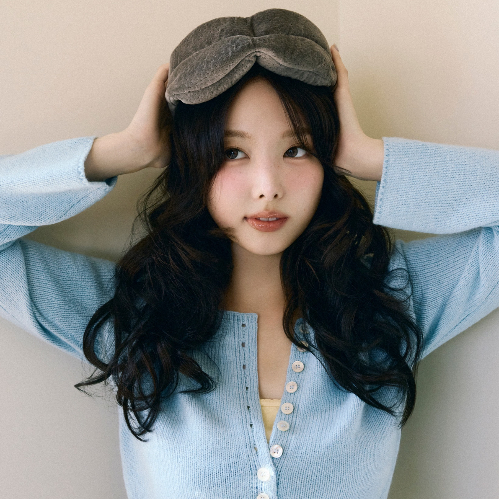 Latest photo of Nayeon (TWICE)