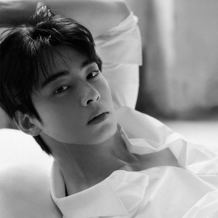 A moment captured by Eunwoo (ASTRO)'s fan