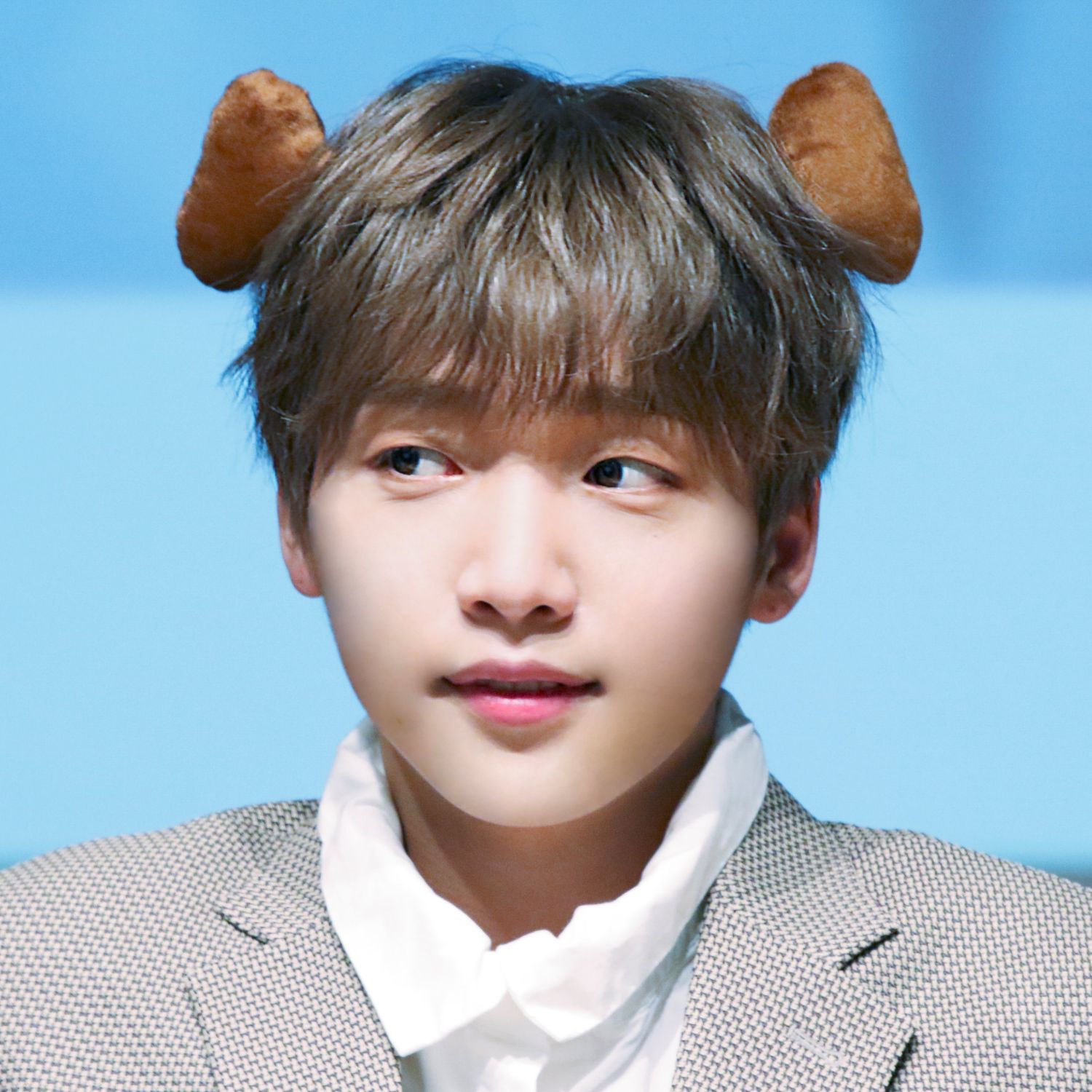 A moment captured by Jeong Sewoon's fan