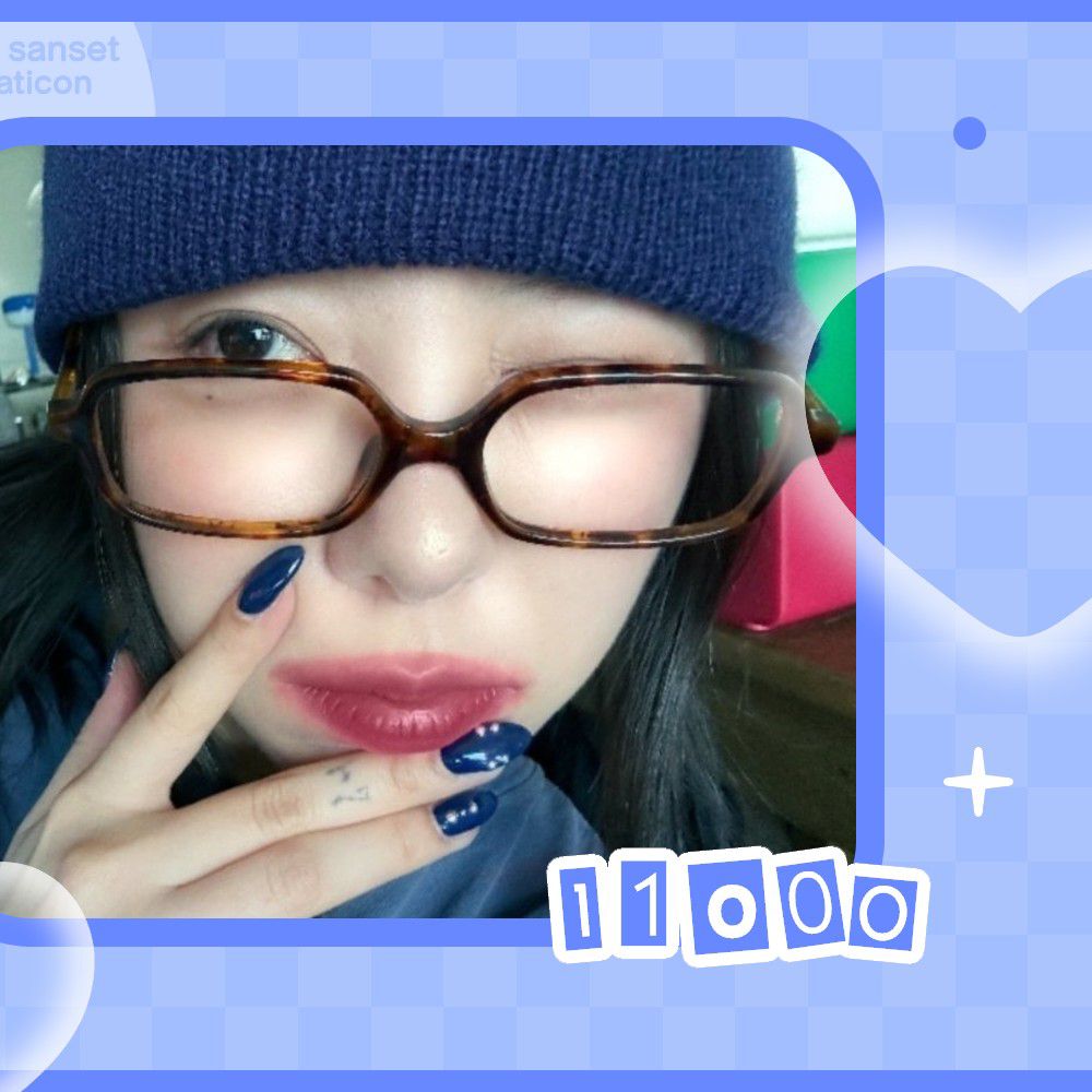 Latest photo of Wheein (MAMAMOO)