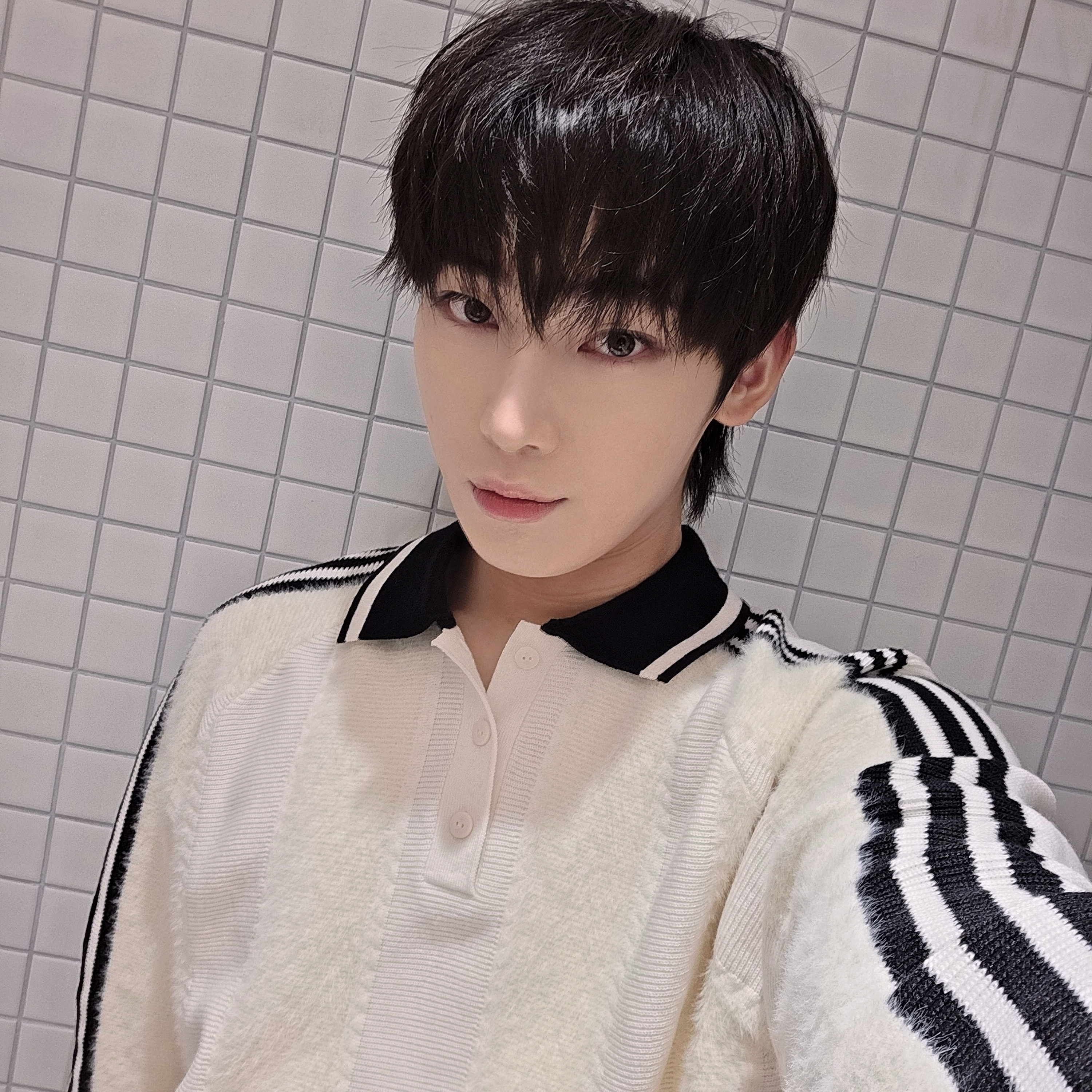 선우 (ENHYPEN)의 비하인드 컷