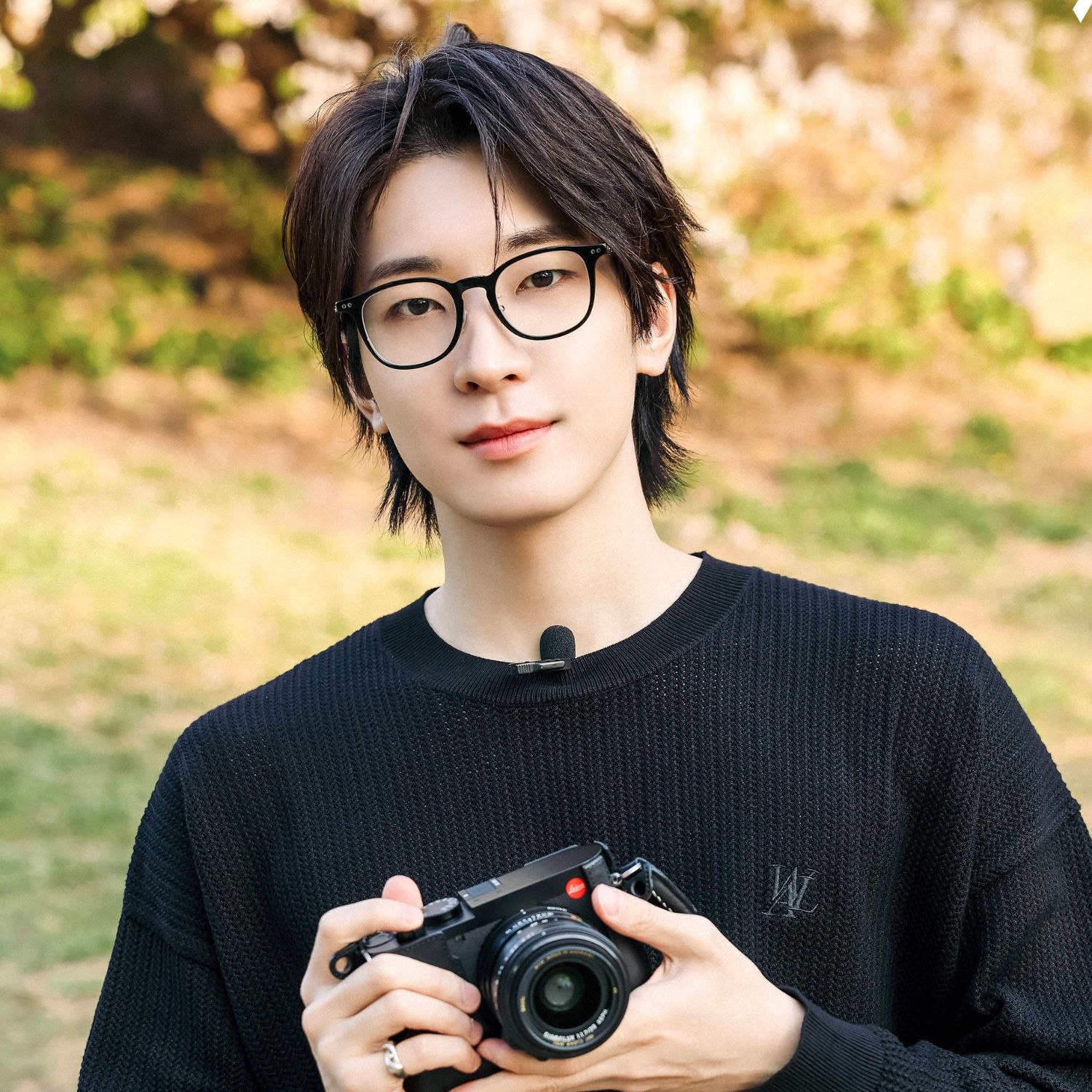 圆佑 (SEVENTEEN)的最新照片