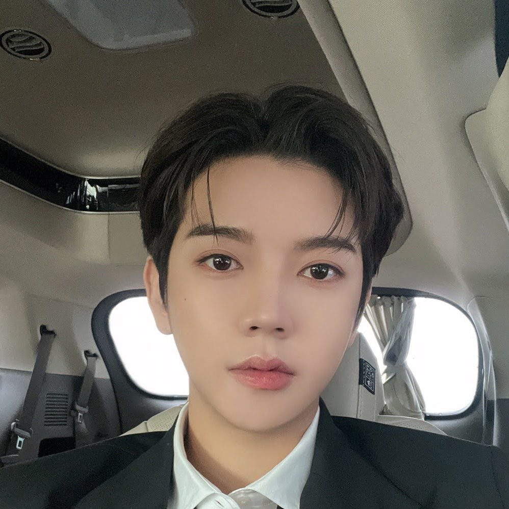 Latest photo of REN