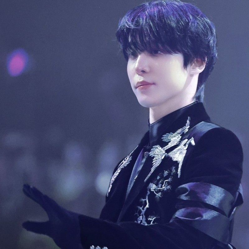 Recent activity shot of ATEEZ