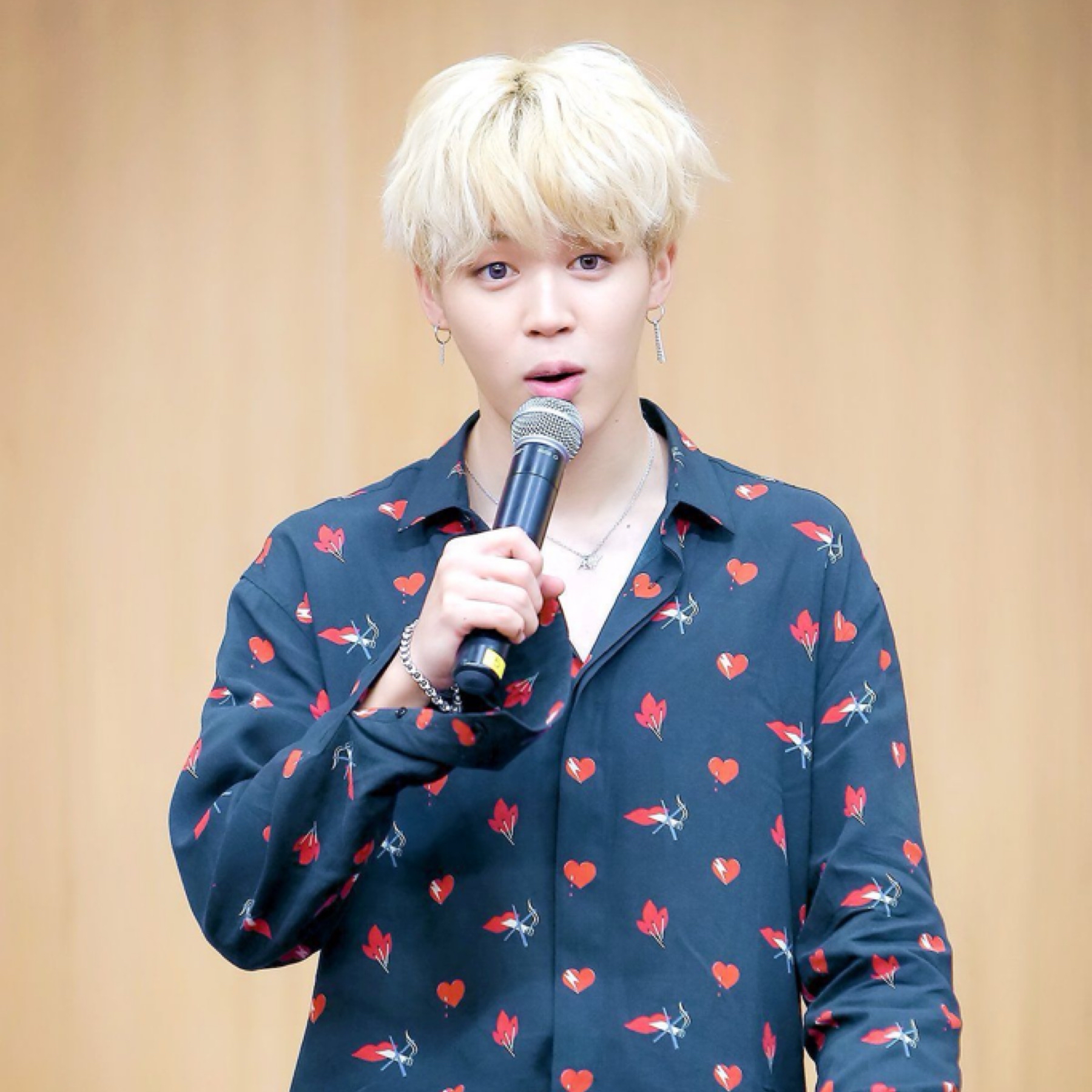 Behind-the-scenes cut of Jimin (BTS)