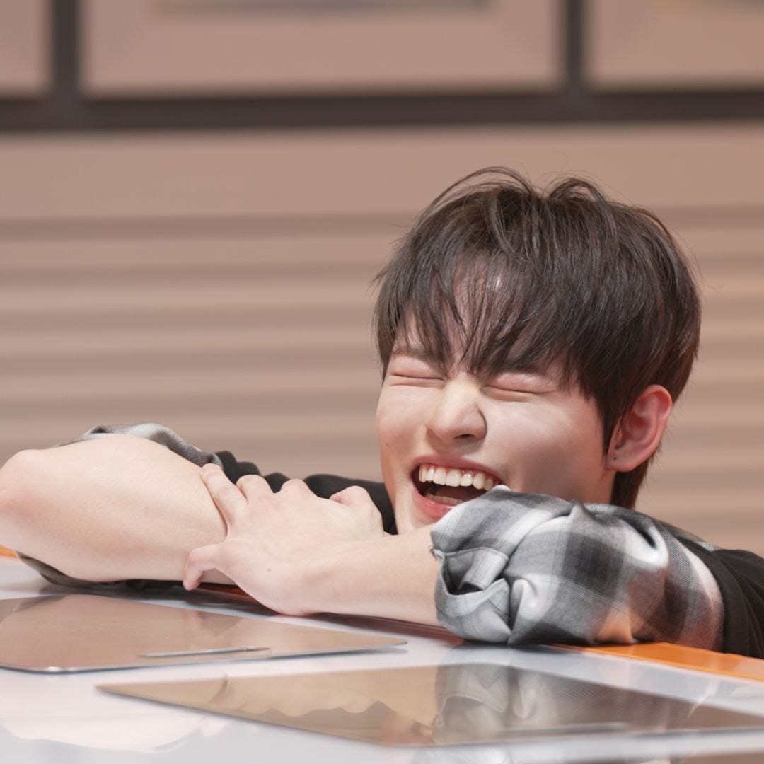 Behind-the-scenes cut of Chenle (NCT DREAM)