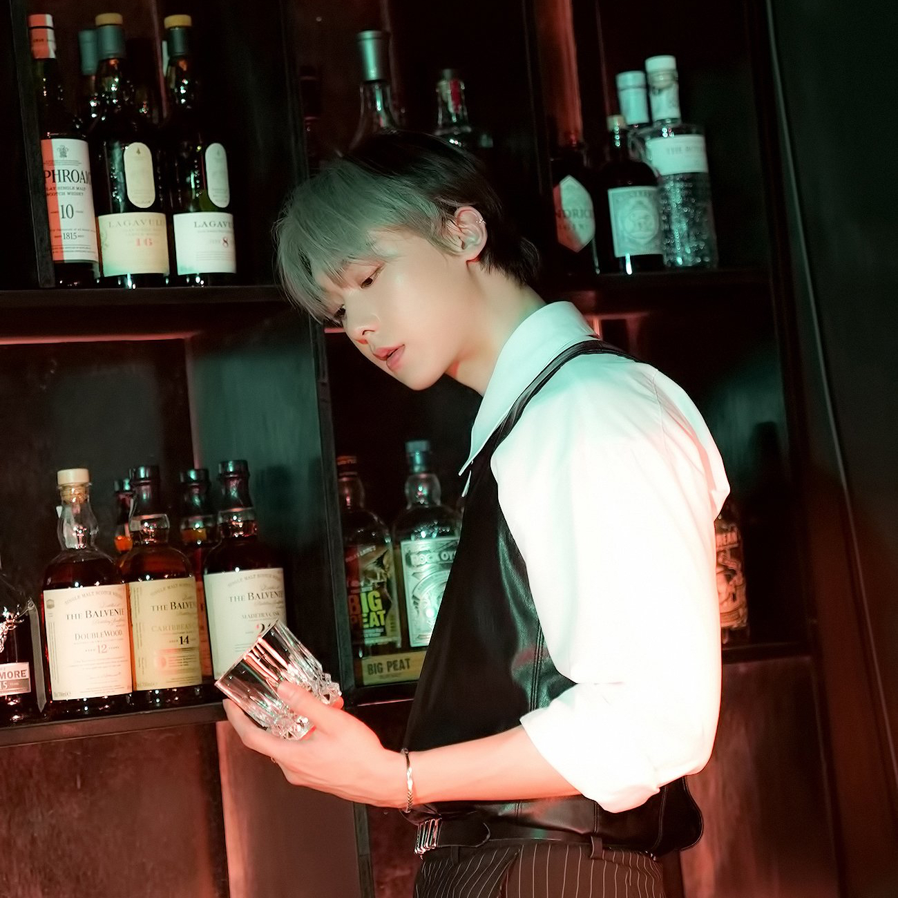 A moment captured by ASTRO's fan