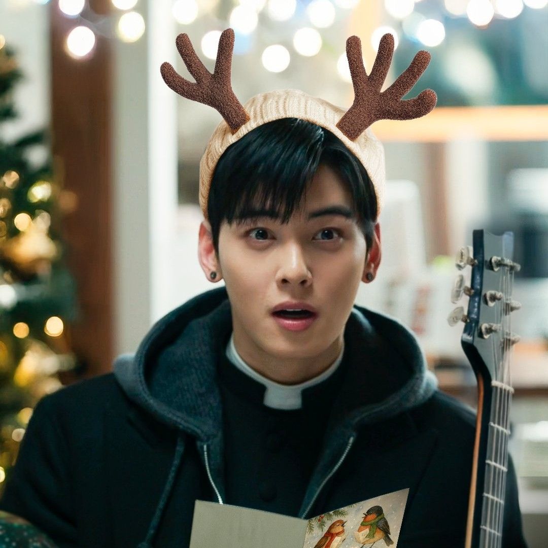 Recent activity shot of Eunwoo (ASTRO)