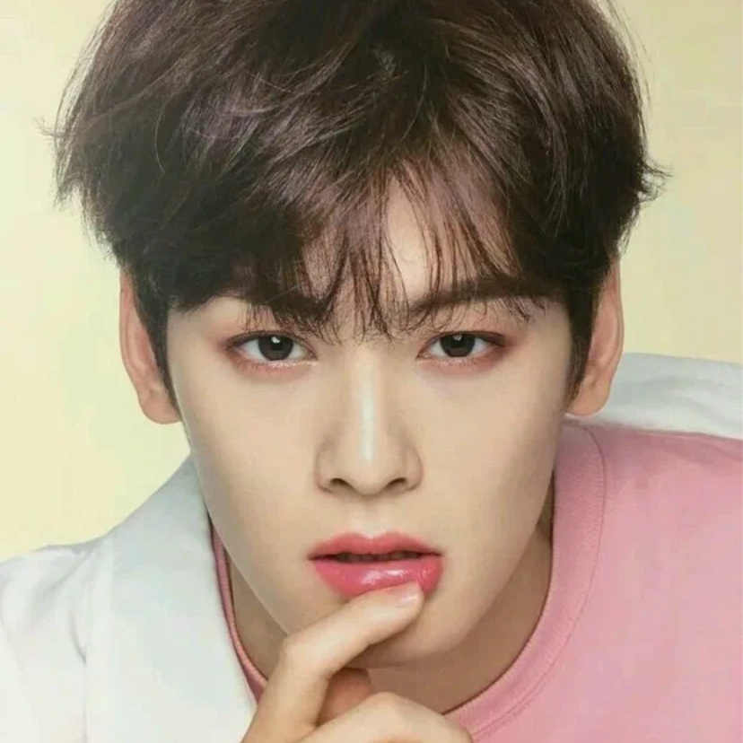 Behind-the-scenes cut of Eunwoo (ASTRO)