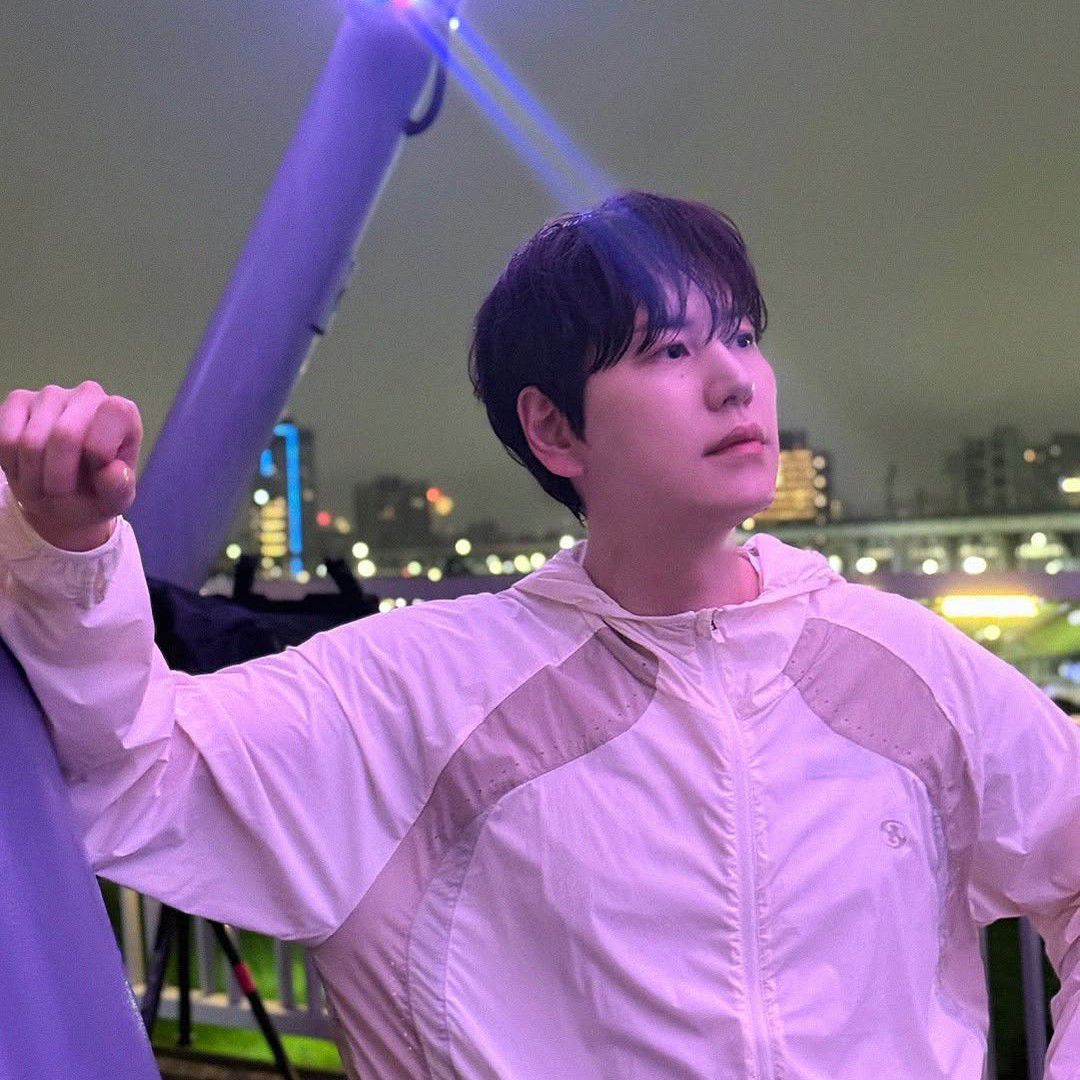 A moment captured by Kyuhyun (Super Junior)'s fan