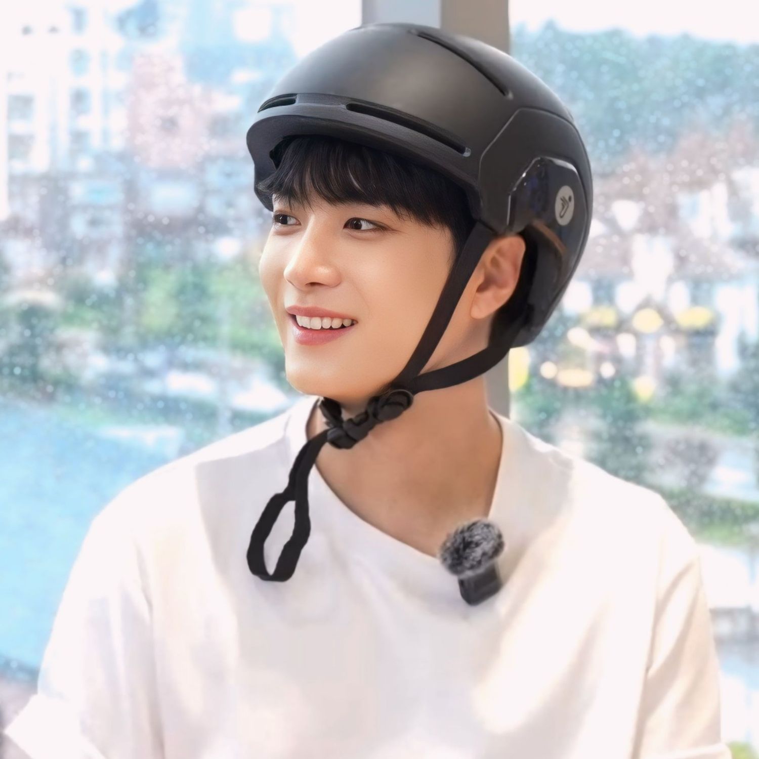 Recent activity shot of Kim Jonghyeon