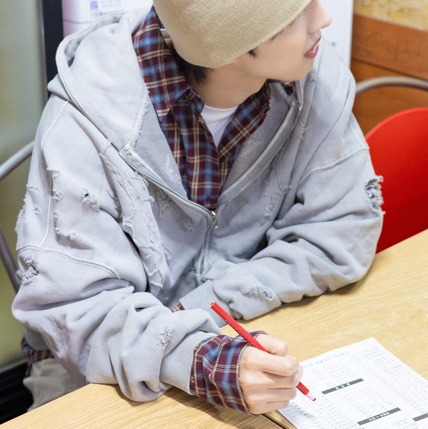 Recent activity shot of Hui (PENTAGON)