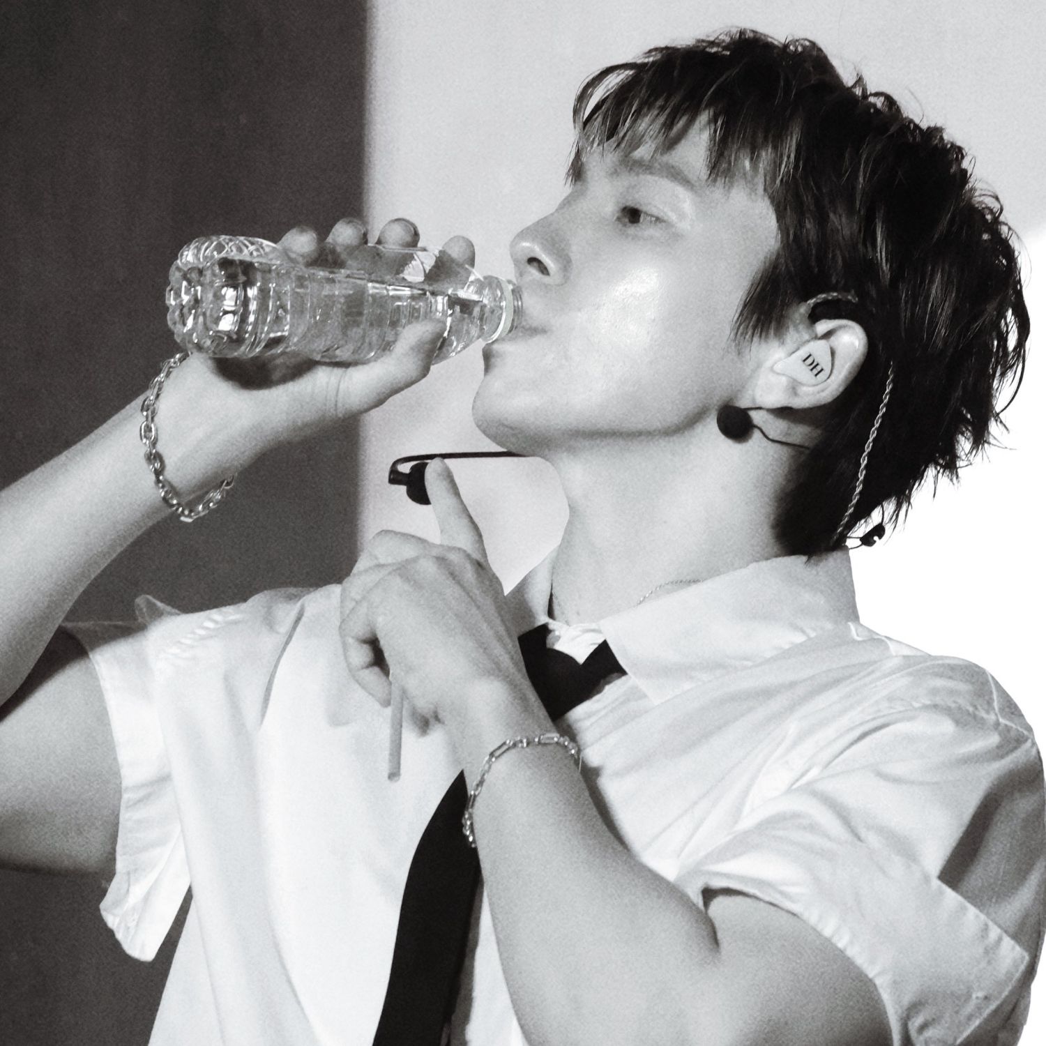 Latest photo of Donghae (Super Junior)