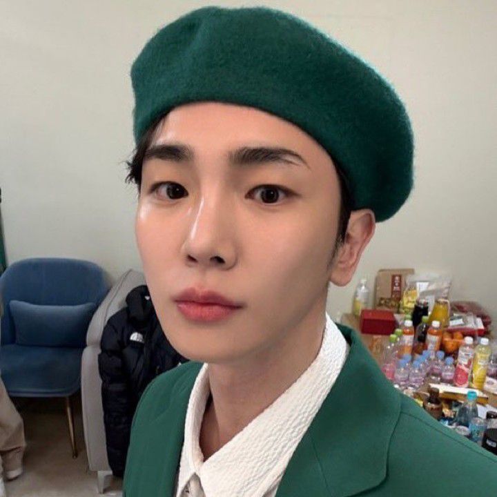 Latest photo of Key (SHINee)