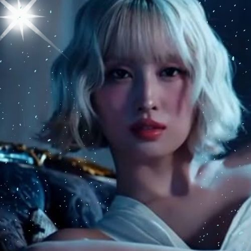 모모 (TWICE) 최근 활동샷